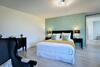 Hostal Chateau De Heaas