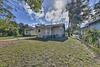 Charming And Central Jacksonville Home With Porch