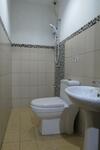 Hostal Makabata Guesthouse