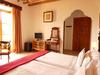 Aparthotel Can Estades