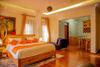Hostal Savannah Suites