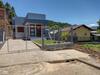 Grey House, Pr�ximo A Gramado E Ao Templo Budista
