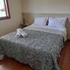Casa Com Bangal�s Agrad�vel E Tranquilo