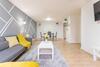 Riley House Spacious City Apartment
