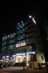 Hotel 8th Mile Suites