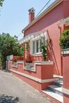 Lefko?s House- Contemporary, Fully Renovated House