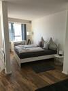 Apartment 6, Og 3