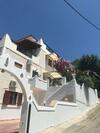 Nefeli Apartments