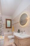 Apartamento Lila's City House With Parking