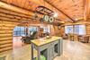 Spacious Cabin With Decks Near Saratoga Springs