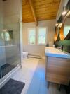 Modern, Spacious Lakeside Retreat In Narrowsburg