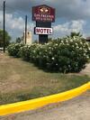 Motel Los Fresnos Inn And Suites
