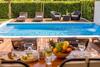 Villa Fox Exclusive