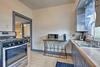 Classy Home With Enclosed Sunroom, Walk To Town
