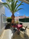 Golf & Ocean Breeze Apartment