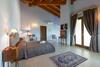 Hostal Casale Santa Maria Country House