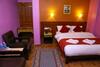 Hotel Silver Oaks Inn
