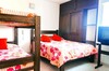 Hostal Parque Real