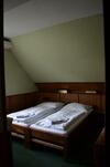 Hotel Land?tejnsk� Dv?r