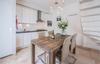 Holiday Home Flat Fish 05