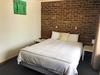 Lake Albert Motel