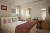 Hostal Riverside Cottage Guesthouse