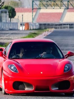 Conduce un Ferrari o un Lamborghini en Montmeló